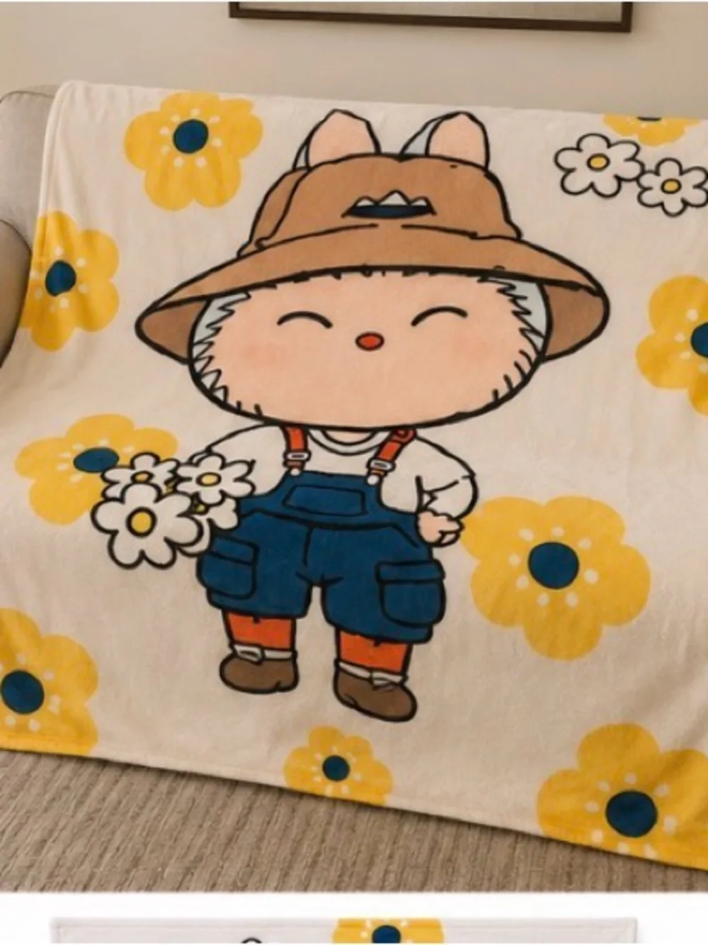 Yellow & Blue Cartoon Plush Bedding Throw Blanket full size beautiful soft
